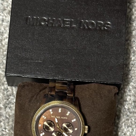 Michael Kors Gold and Tortoiseshell Watch main image 6